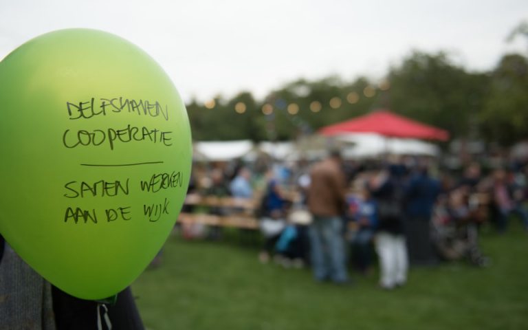 Met je buren geld verdienen met de energietransitie