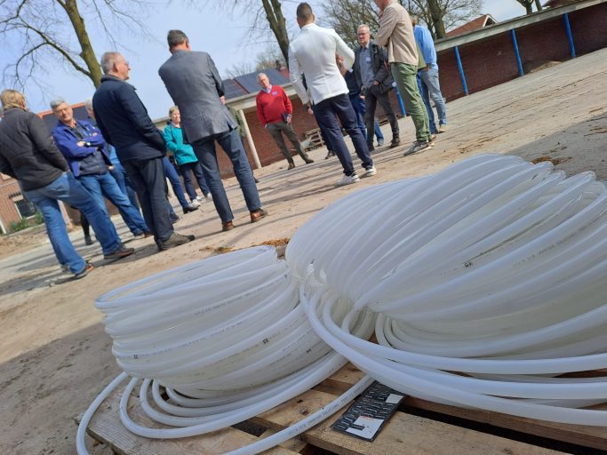 Nederlanders steken ieder jaar 360 miljoen uur in betere leefomgeving